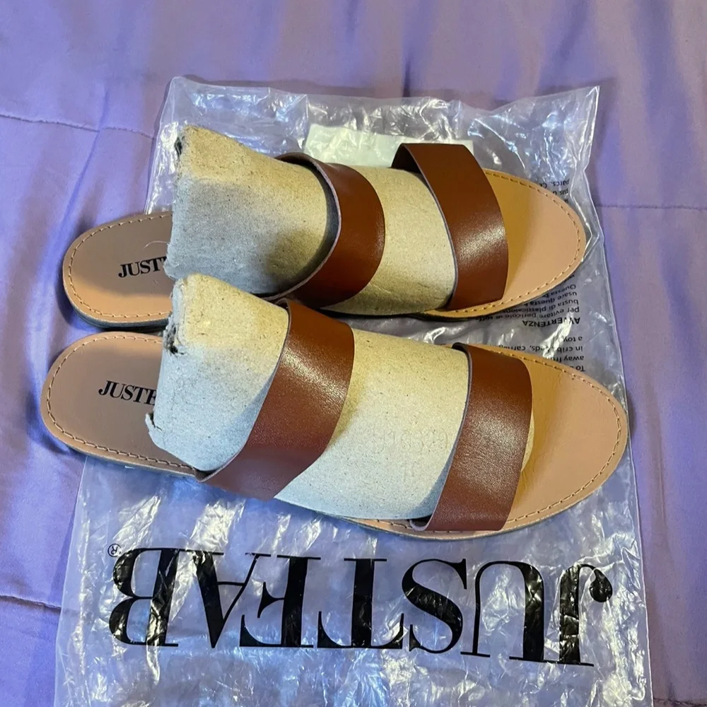 Sandals - Picture 2 of 2